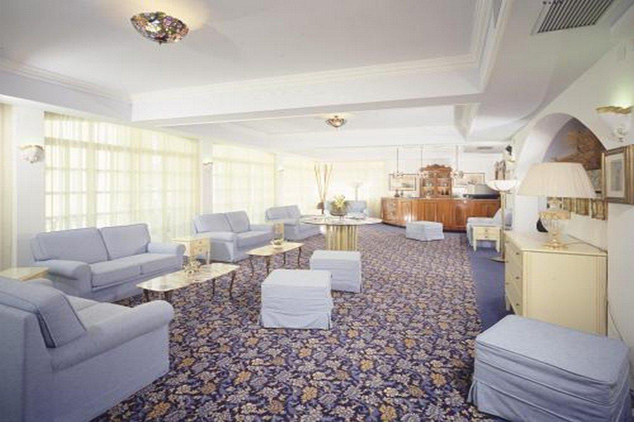 Hotel Maremonti Габичче-Маре Интерьер фото