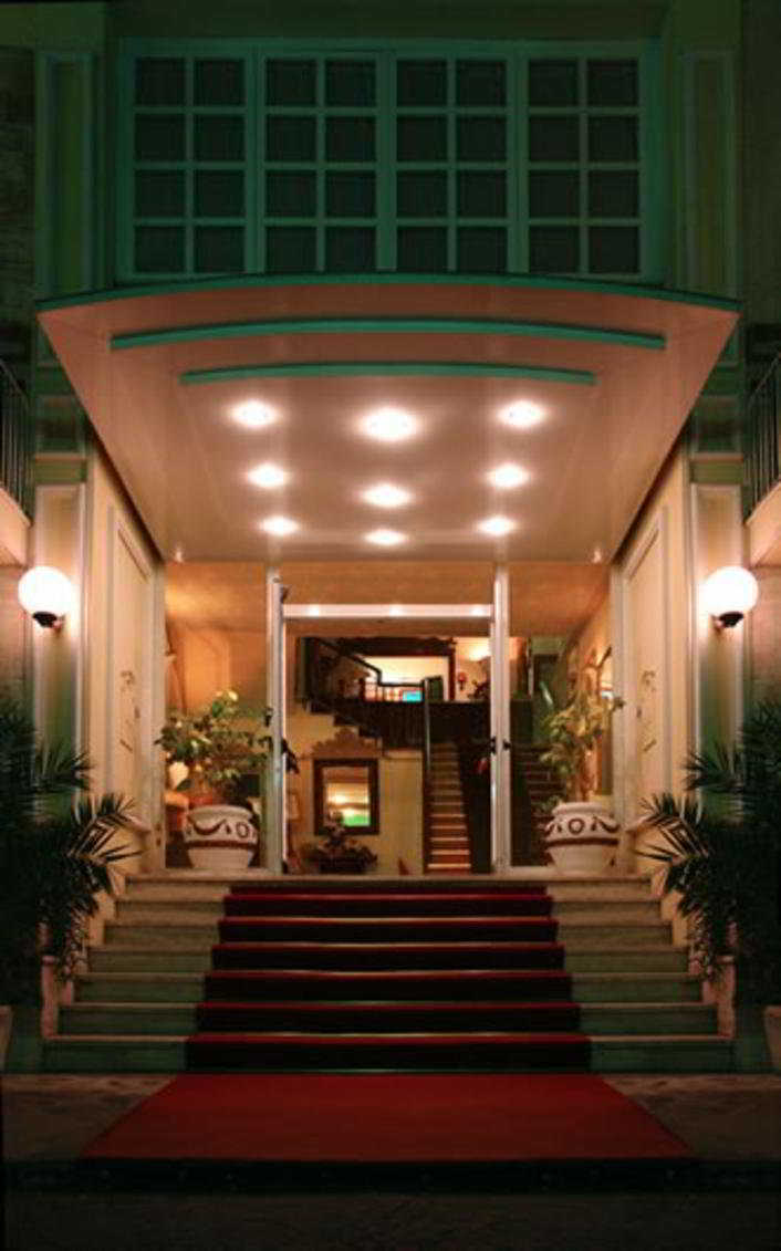 Hotel Maremonti Габичче-Маре Экстерьер фото